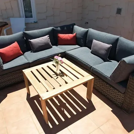 Vila Doce Palmeras, Stunning In Beautiful Gardens La Oliva