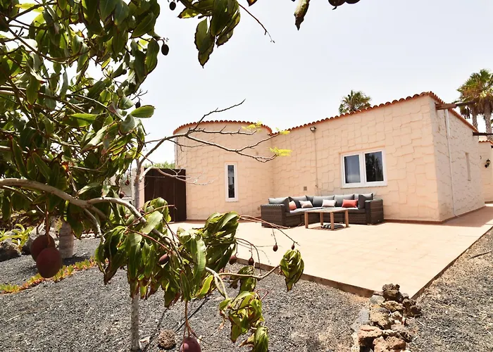 Doce Palmeras, Stunning In Beautiful Gardens 라 올리바