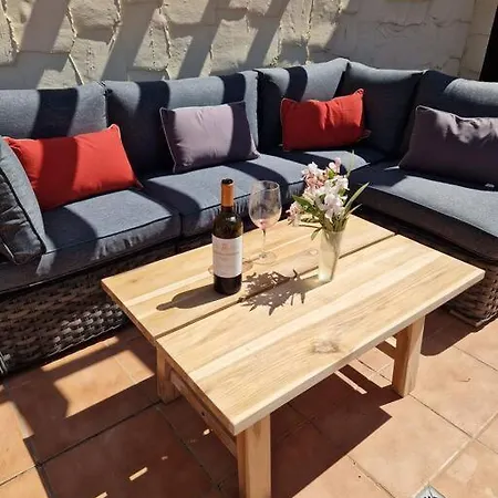 Doce Palmeras, Stunning In Beautiful Gardens *