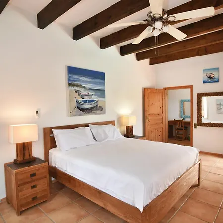 Doce Palmeras, Stunning In Beautiful Gardens Villa La Oliva