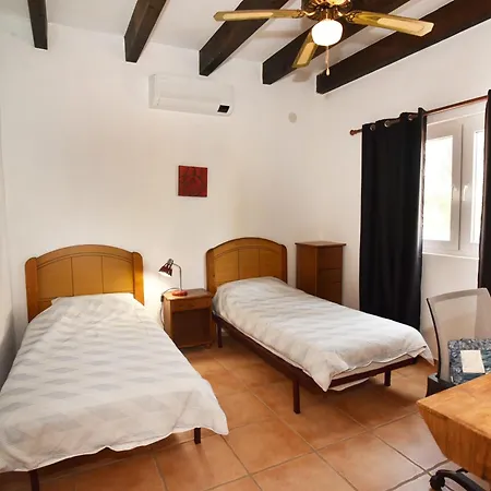 Doce Palmeras, Stunning In Beautiful Gardens Villa *