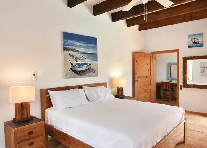 Doce Palmeras, Stunning In Beautiful Gardens Villa La Oliva