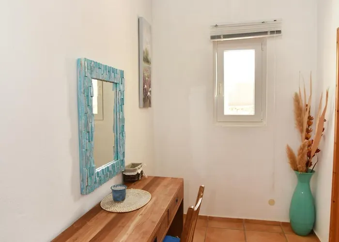 Villa Doce Palmeras, Stunning In Beautiful Gardens La Oliva