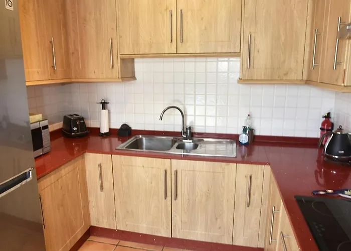 Doce Palmeras, Stunning In Beautiful Gardens